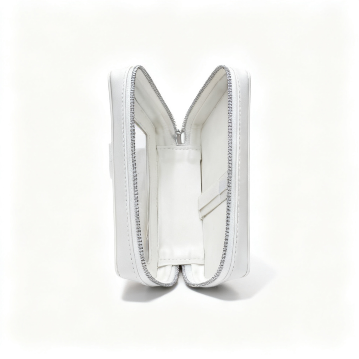 The Brush Bar Case in Ivory, interior